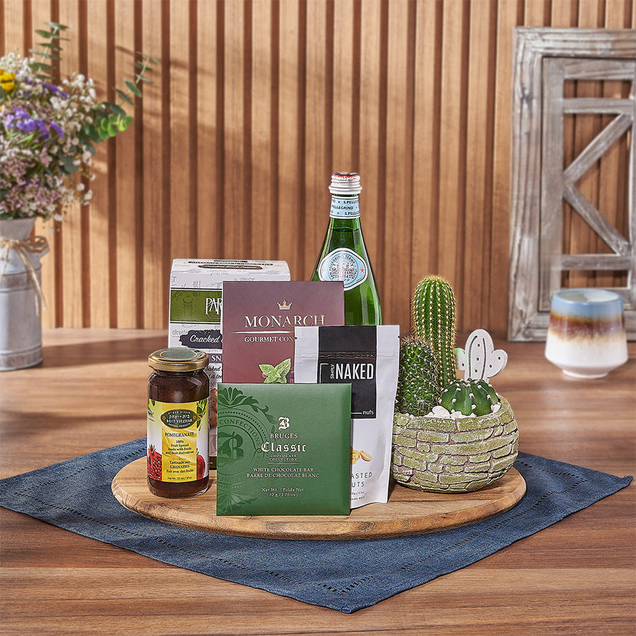 A Treat With You Kosher Gift Set is a lovely way to add something tasty to the occasion. Rhode Island Baskets - Rhode Island Delivery