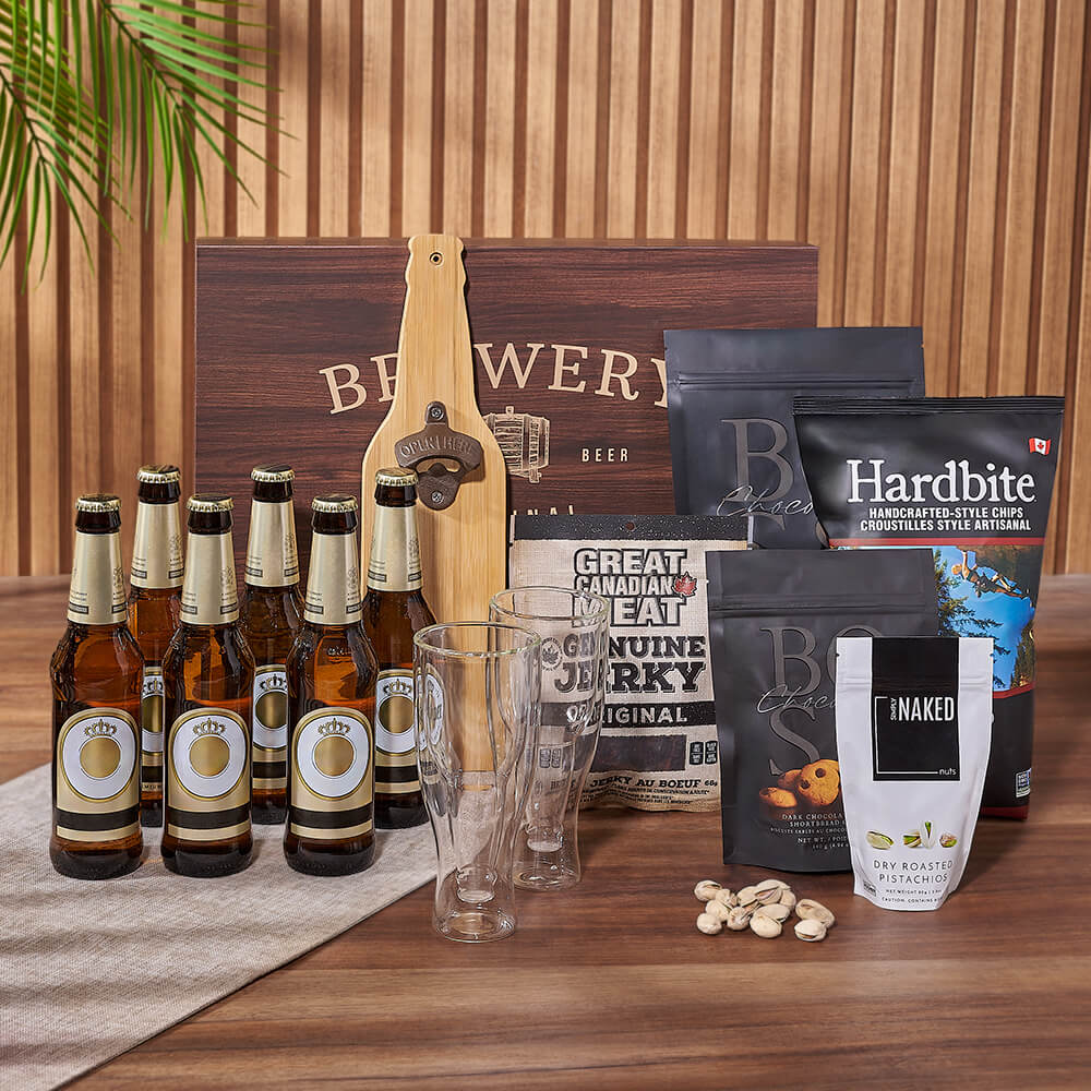 Beer Bottle Gift Box with Snacks – how the gift is presented