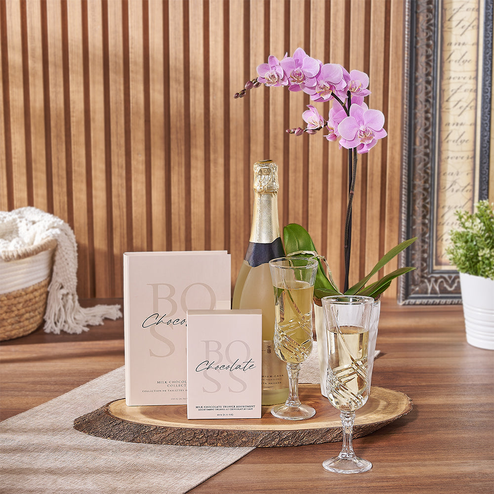 No Place Like Home Housewarming Gift Basket from Rhode Island Baskets - Champagne Gift Set - Rhode Island Delivery No Place Like Home Housewarming Gift Basket from Rhode Island Baskets - Champagne Gift Set - Rhode Island Delivery