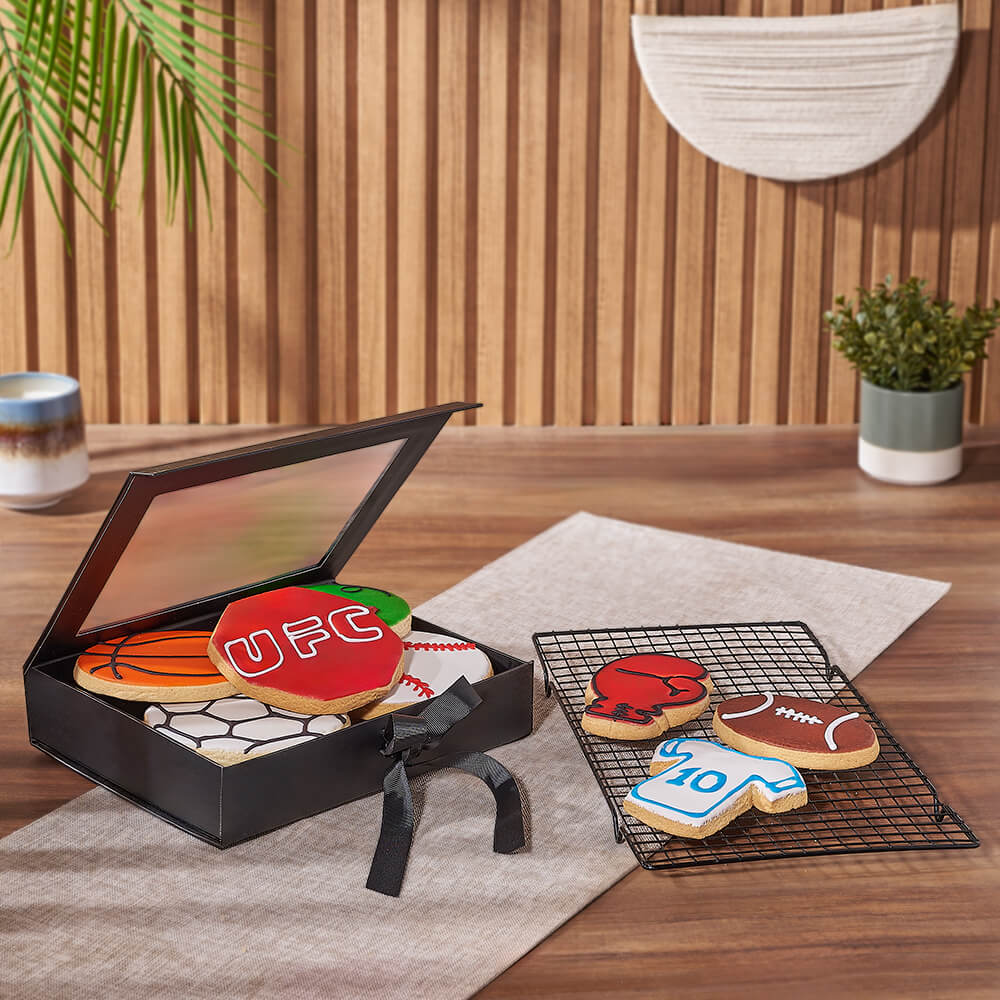 Deluxe Sports Cookie Assortment Gift Basket – how the gift is presented
