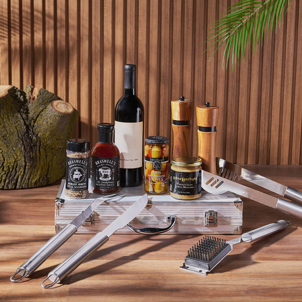 Wine and Braswell Sauce Basket – how the gift is presented