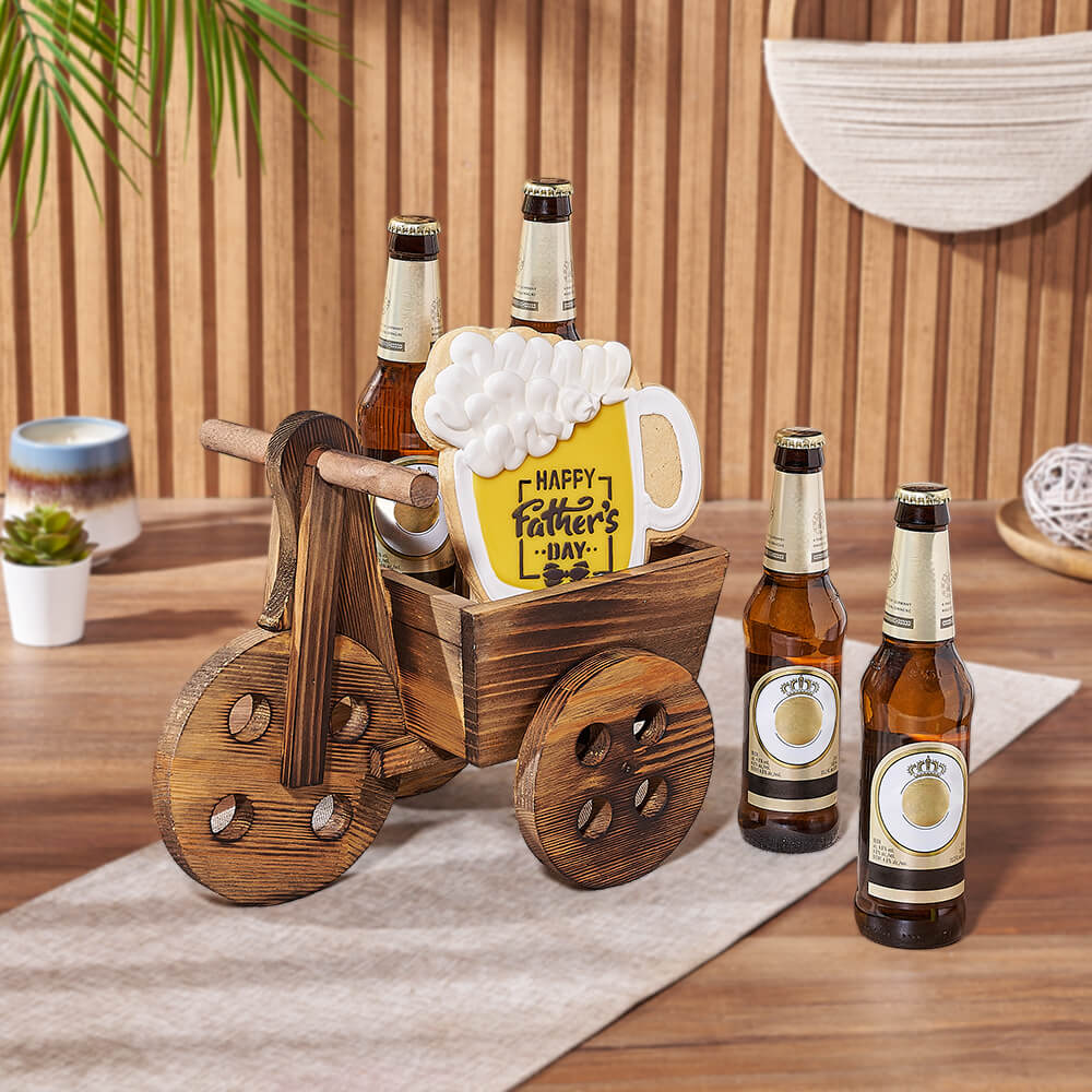 Beer Basket with Father's Day Cookie – how the gift is presented