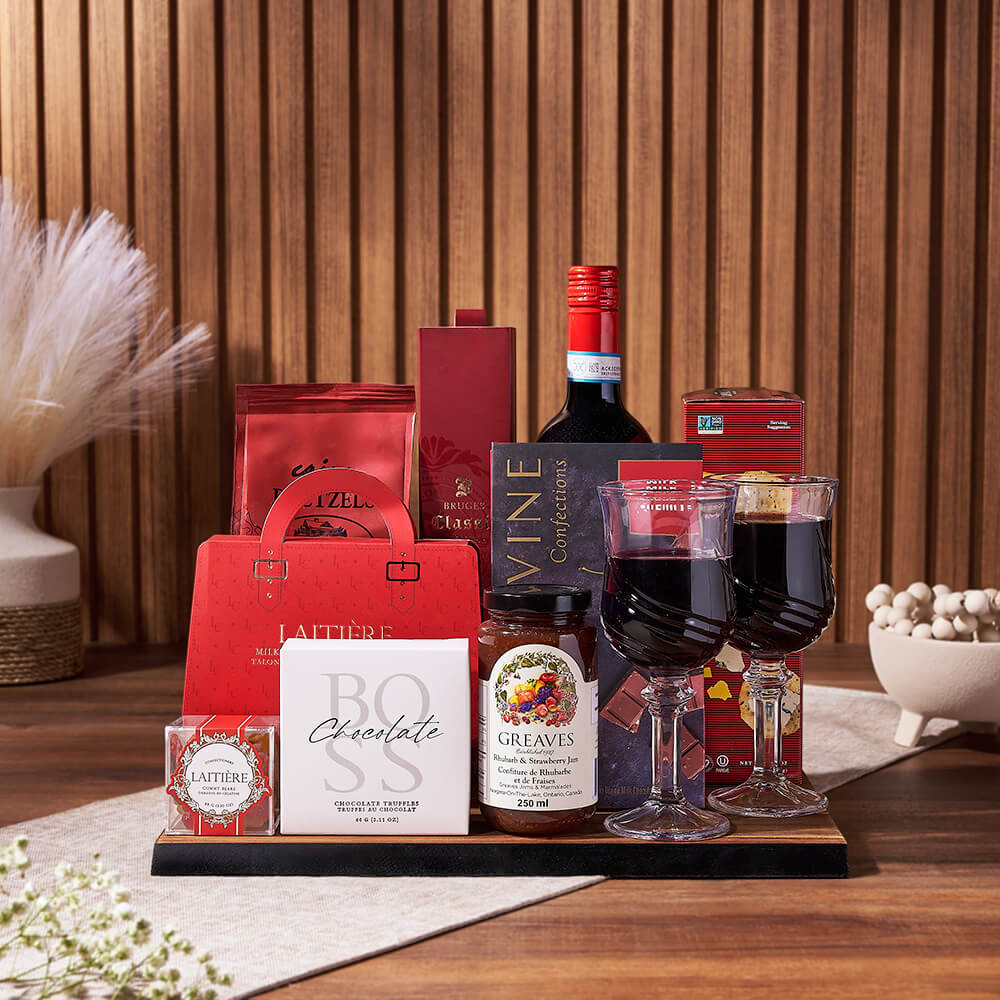 Milk Chocolate and Wine Gift – how the gift is presented