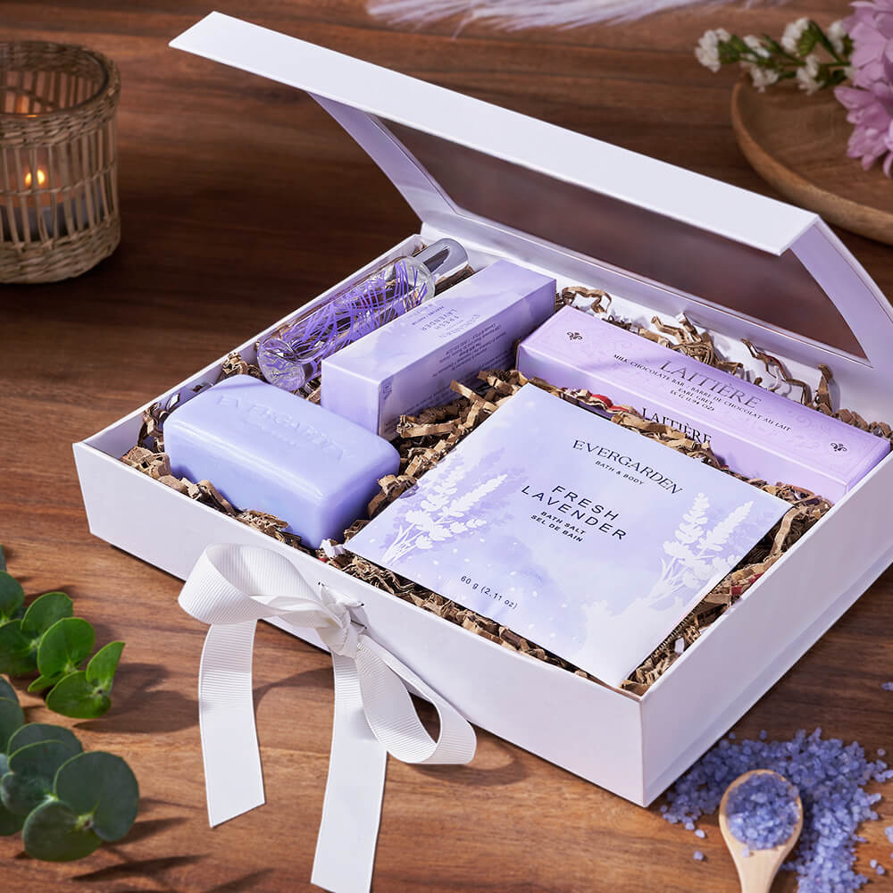 Valentines Lavender Spa Gift Box – how the gift is presented