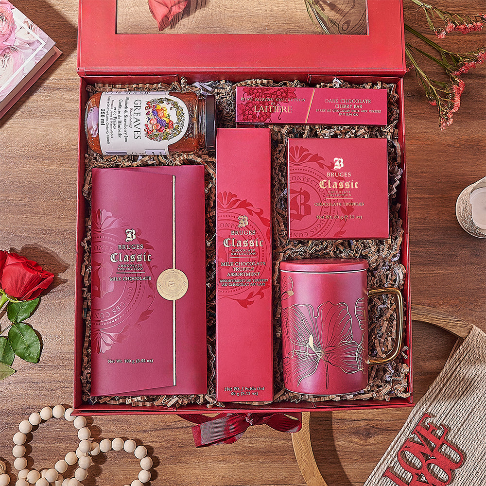 Valentine's Chocolate and Jam Gift Box – how the gift is presented